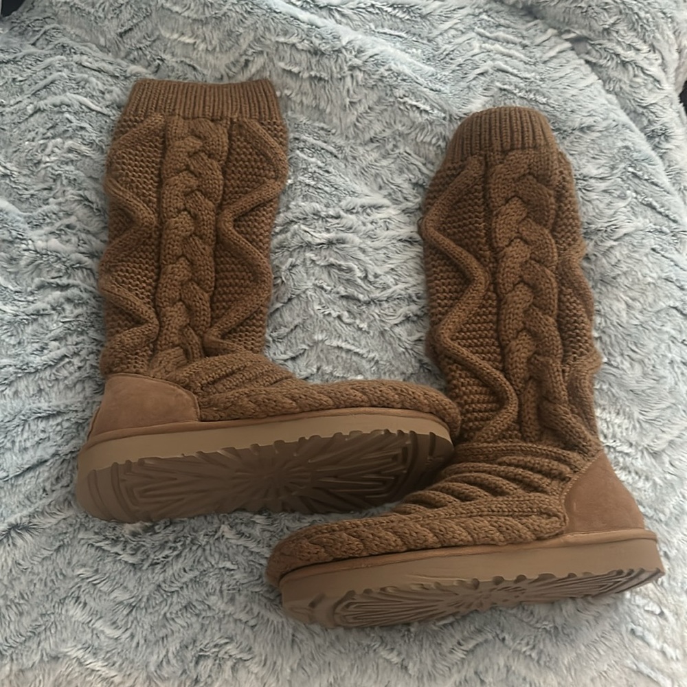 Ugg Boots Never Worn! - image 5
